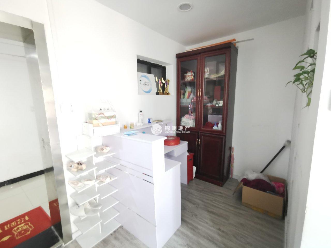 曹杨中联大厦136平米写字楼出租